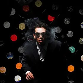 PHIL WEEKS — KiKi Cihangir'de çalan DJ