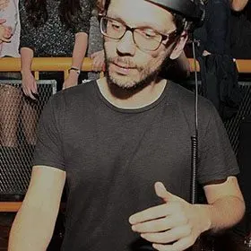 ALİCAN YÜKSEL — KiKi'de çalan DJ