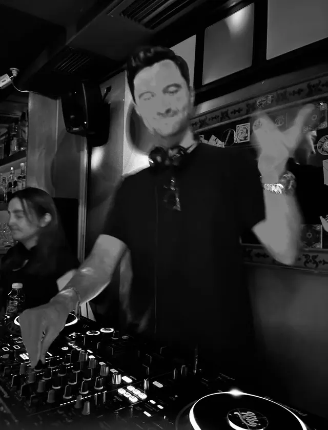 KEREM EGE — KiKi Cihangir'de çalan DJ