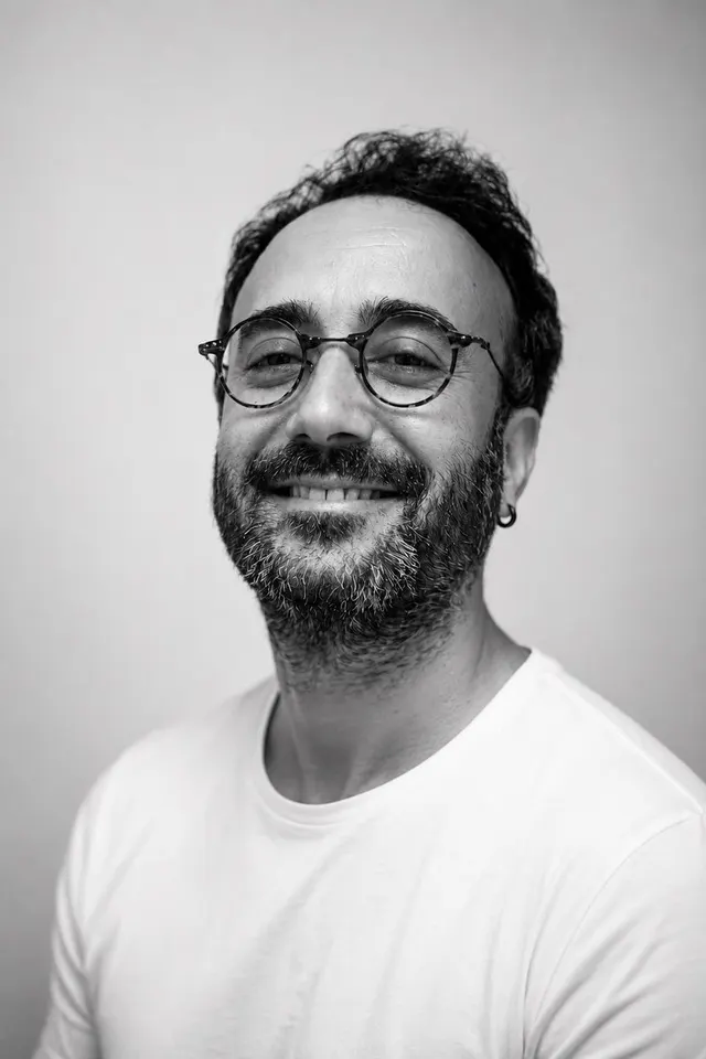 SINAN ÇATAK — KiKi Cihangir'de çalan DJ