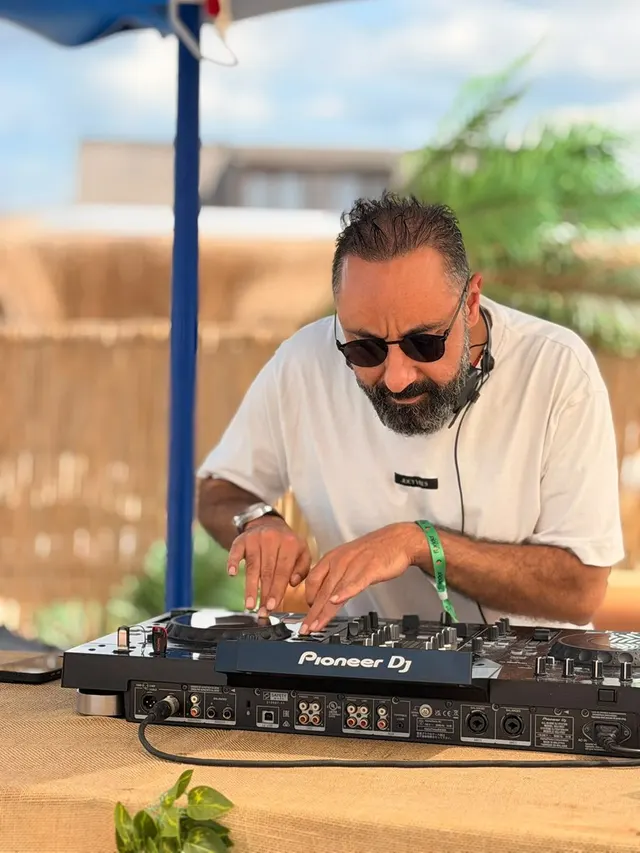 D.ALI — KiKi Cihangir'de çalan DJ