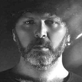 KIVANCH K — KiKi'de çalan DJ